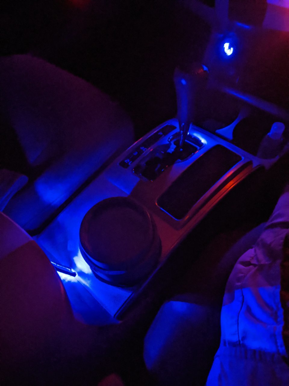 Led strip ON.jpg
