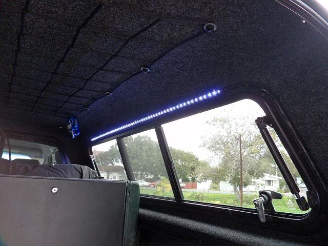 LED1_bfc03fce0d3de6239df637bb5b520c2f13380311.jpg