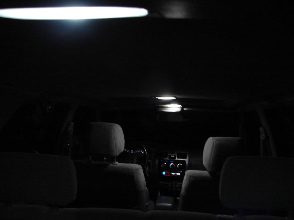 ledlight4_2e3184ce9d7a34fdf623ddd2b40da1cec118b8bc.jpg