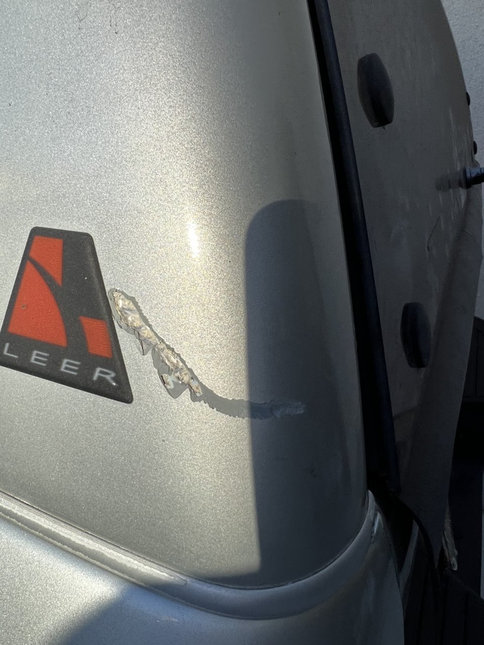left scratch.jpg