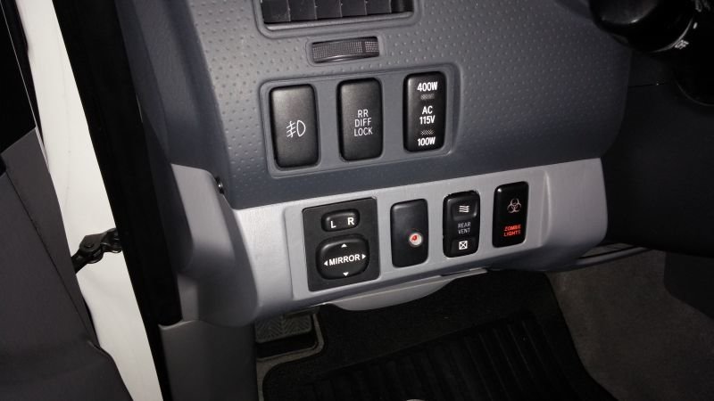 Left switches.jpg