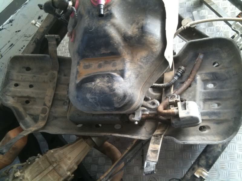 leftoverparts4_b709d4453558995d6d128d1797b7f667eee5adb8.jpg