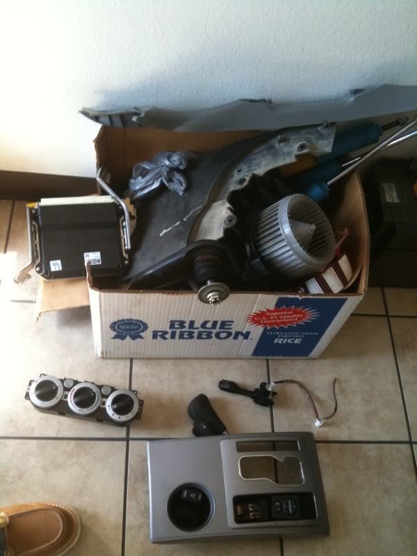 leftoverparts_a7a61411fddbd452e9ea9922b208f2671d453a80.jpg