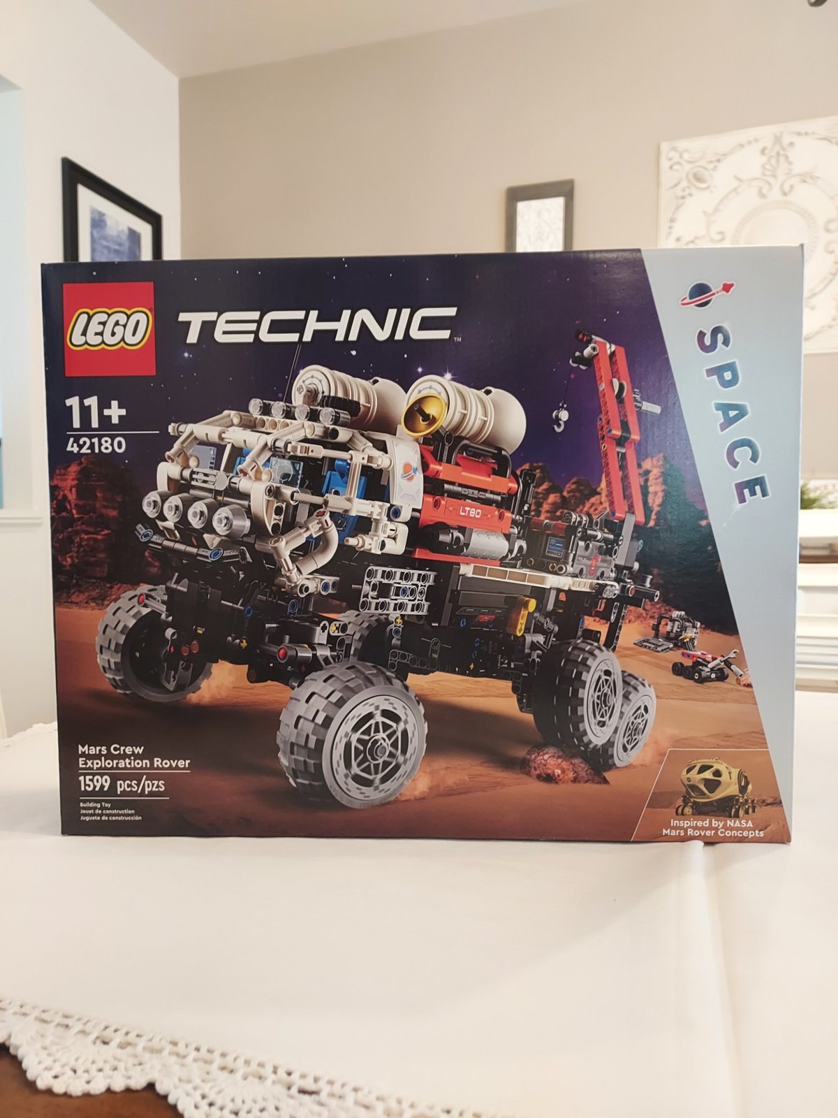lego.jpg