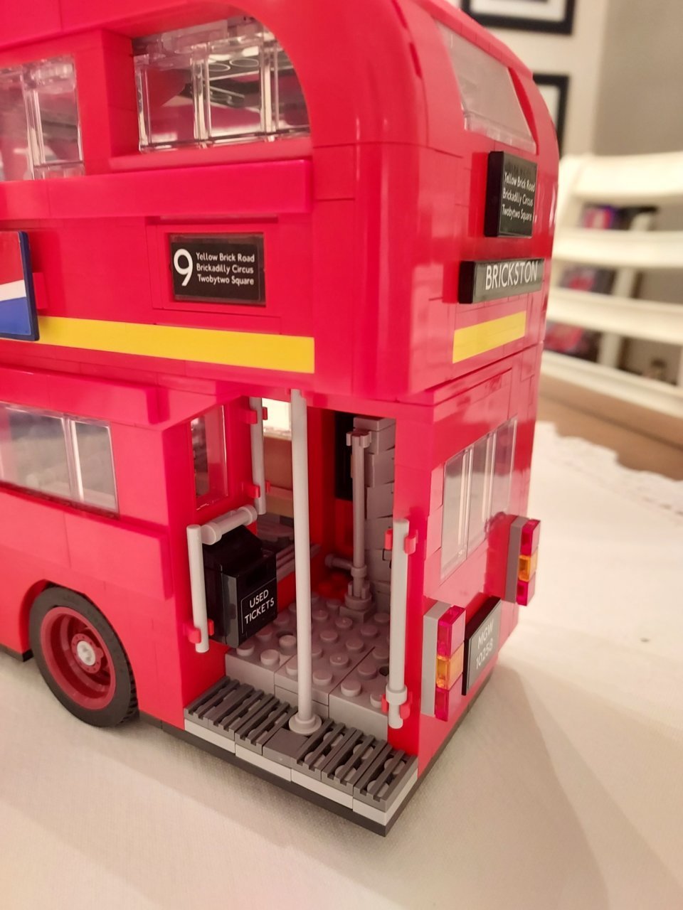 LEGO1.jpg