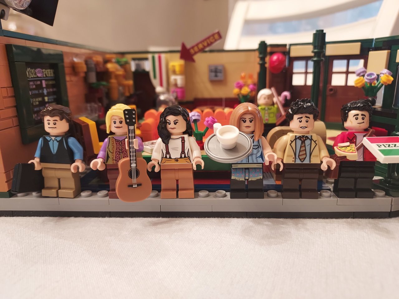 lego2.jpg