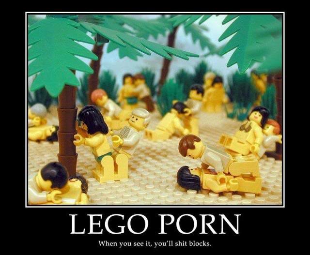 legos_579128f8f0ed41b27fa68f2d05dd25d2f3ae9502.jpg