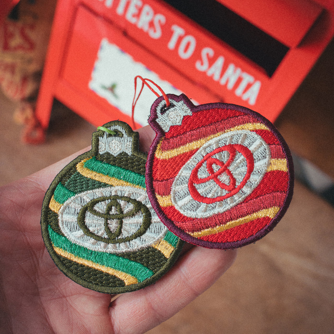 Letters to Santa_Ornament_Hanger_02.jpg