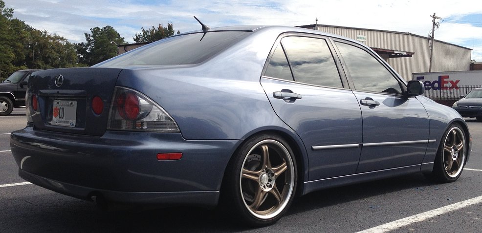 Lexus_70%.jpg