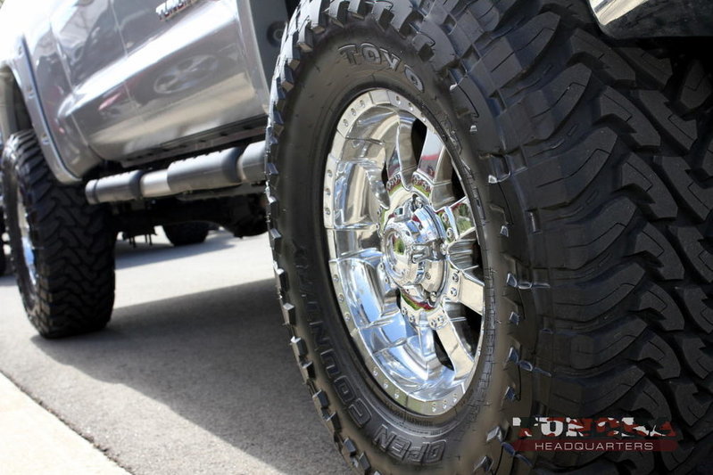 lifted-silver-dbl-cab-tundra-wheels-tires.jpg