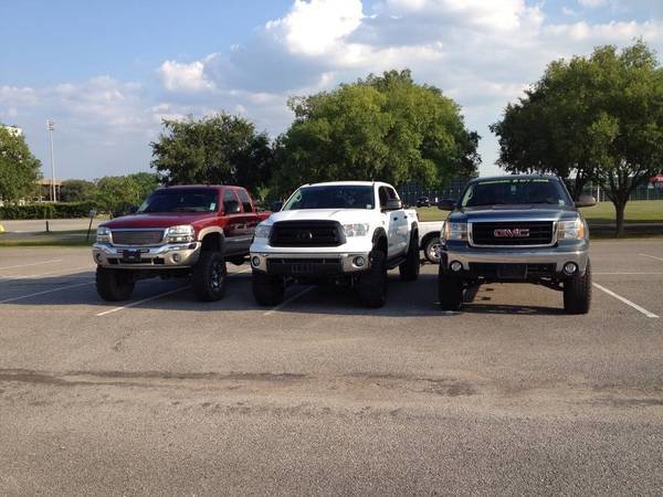 Lifted_Trucks.jpg