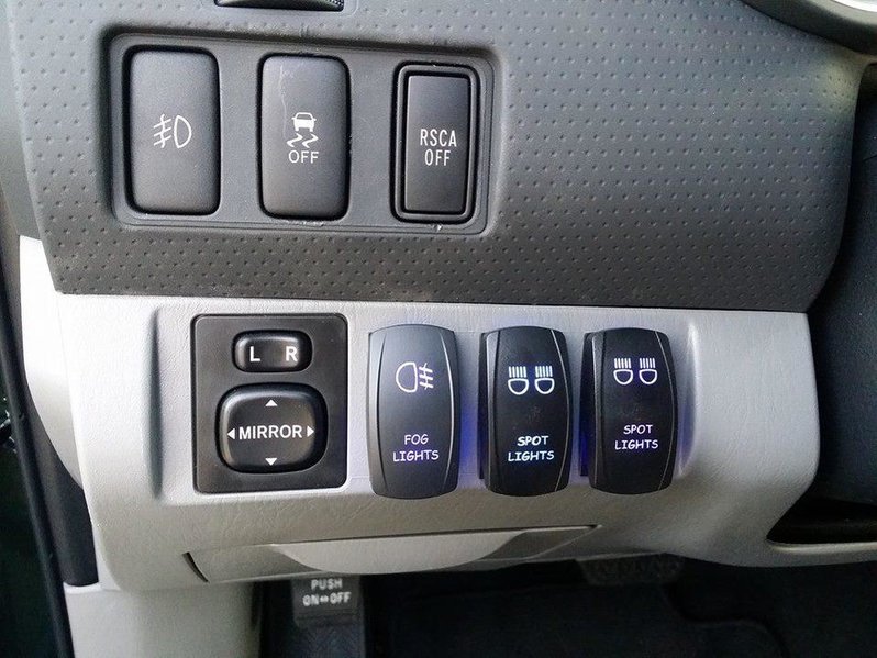 light switches installed.jpg