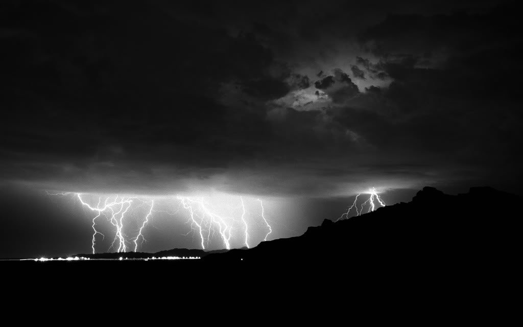 Lightning-156814_3559eceedad72b72cda10ae362cc2f7704d9ea2d.jpg