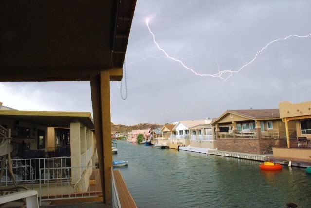 lightningstorm139_baff1eb4c5631f1f2ae1980e749564cad9793814.jpg