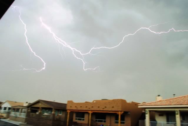 lightningstorm386_7f4764c9d6beac94bb77c25d129693346c7fb8b0.jpg