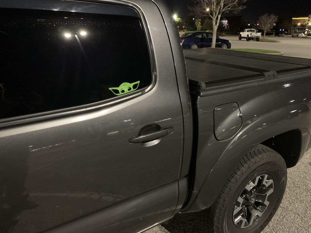 Lime Yoda_close up.jpg