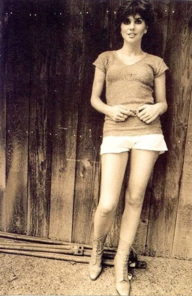 lina ronstadt.jpg