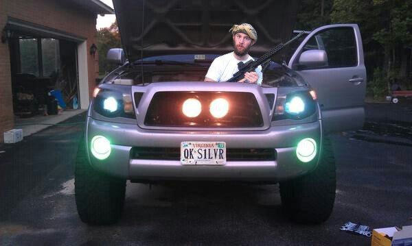 liveisWjzB-picsay.jpg