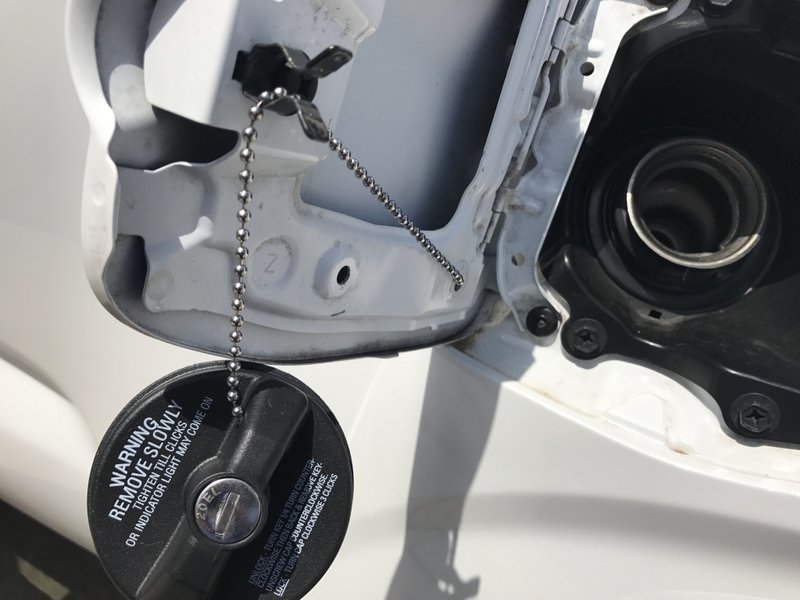 Lockcapo-tether installed.jpg