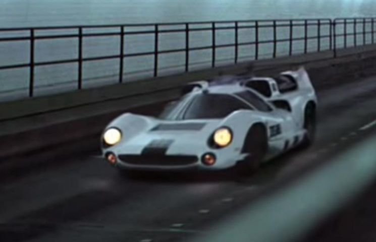 lola-t70-thx-1138.jpg