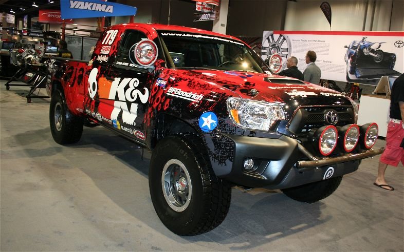 Long-Beach-Surfers-Toyota-Tacoma-front-t_7f850b7a7361346dd79b7bde10206657c669acc1.jpg