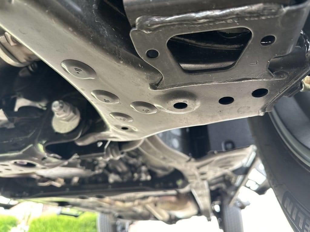 Lower A-Arm Plugged.jpg