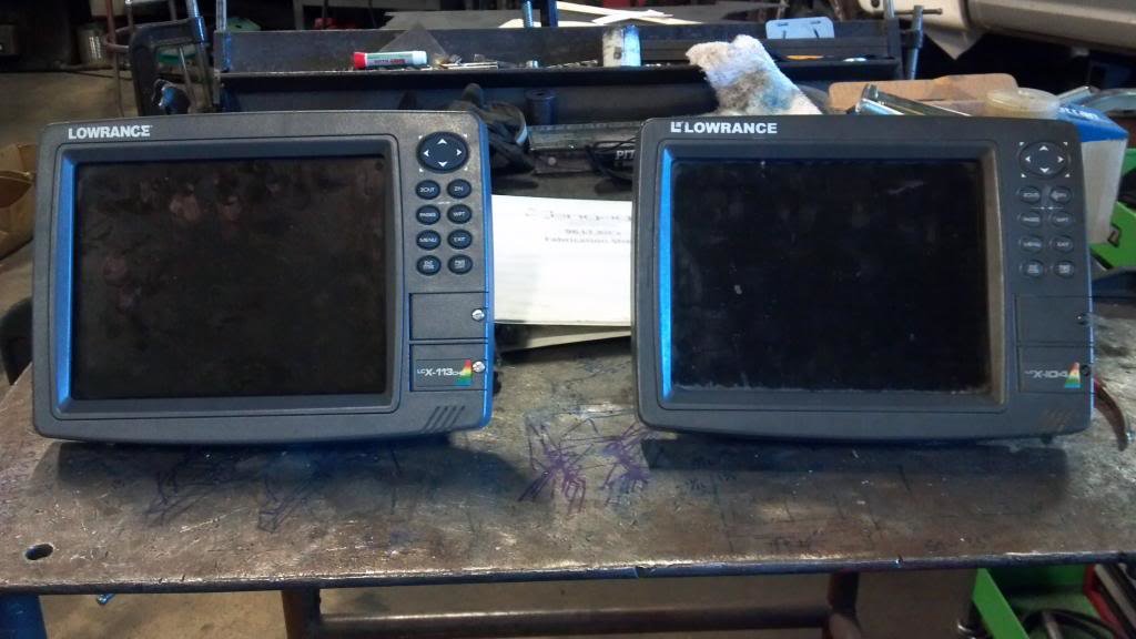 Lowrance10inchGPSs_c04c040dc3d8977fe704f46599bce3837de5ce05.jpg