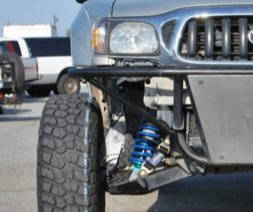 LT-Series-96-04-Tacoma-4Runner-Long-Travel-Front-Suspension-Kit-5-515x381.jpg