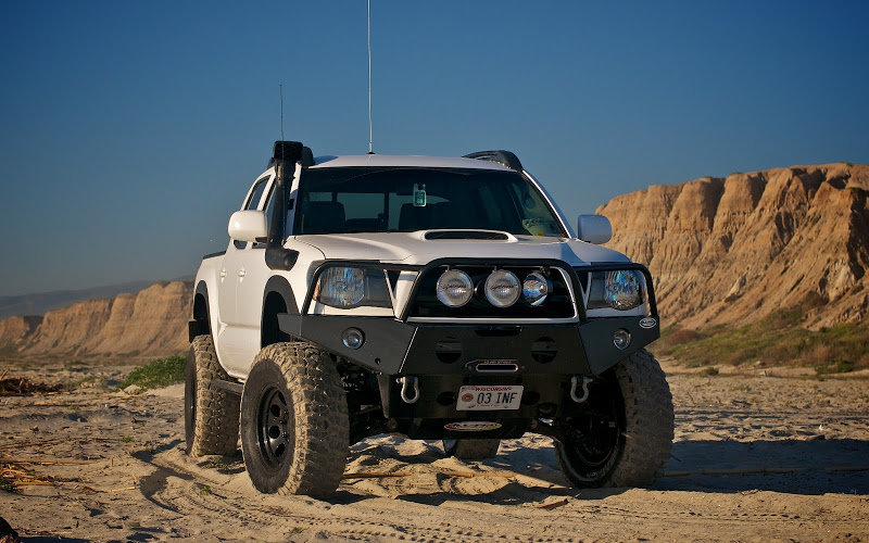 Lubed%252520up%252520the%2525204WD%25252_0cde1bad8167ad5980c3d154ca3837ac07d1bcef.jpg