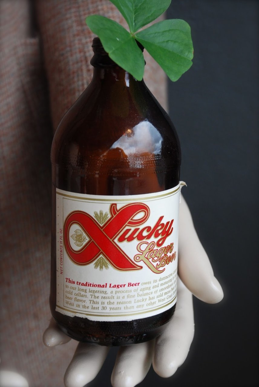 lucky-beer-with-clover.jpg
