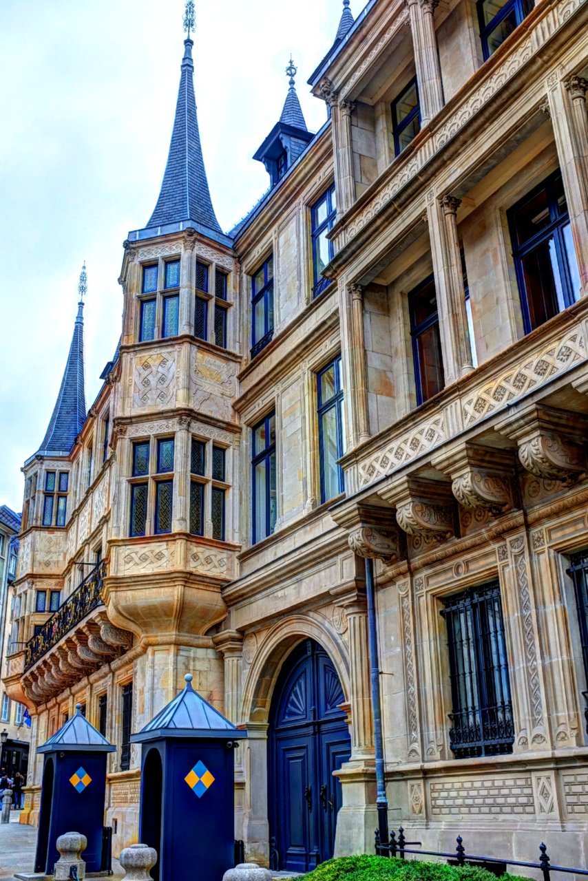Luxembourg Palace2.jpg