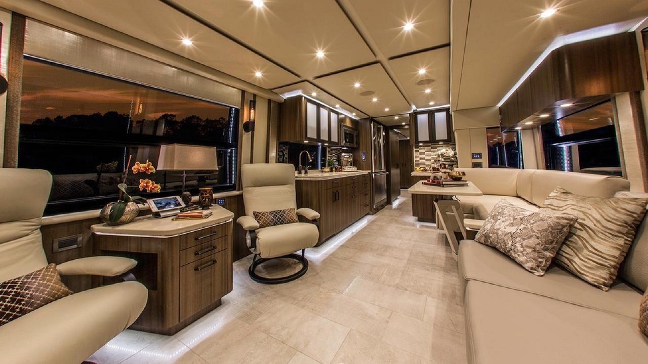 LuxuryCamping.jpg