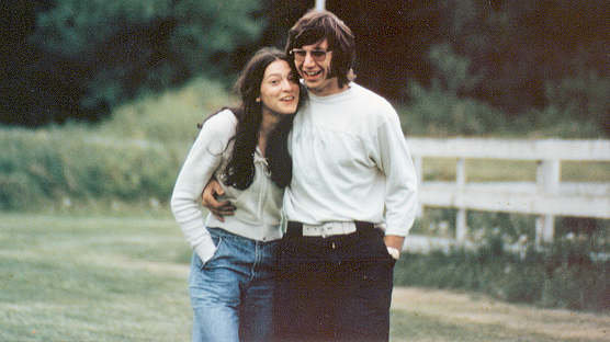 Lynn & Mark - At farm in Spring 74 2.jpg