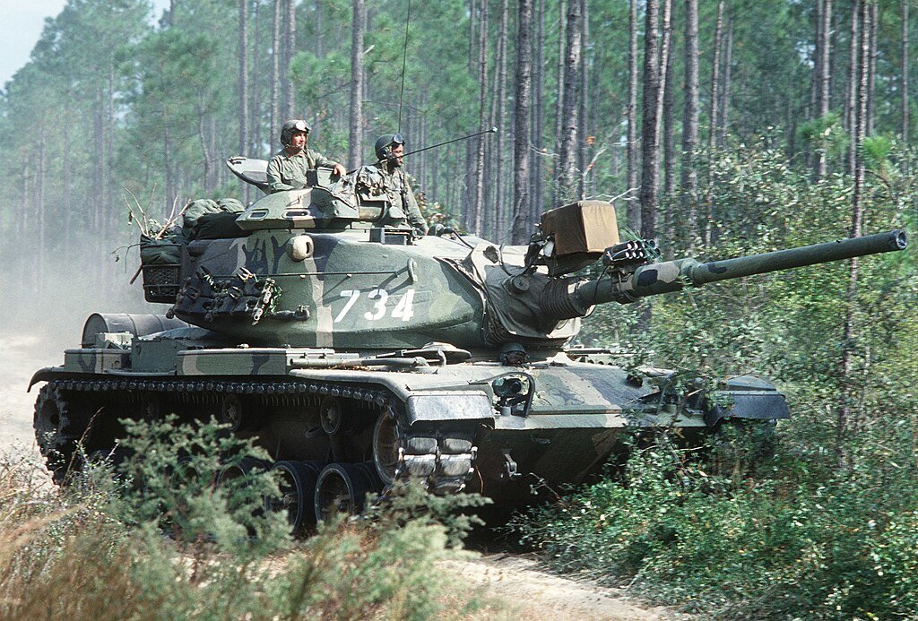 M60A1_main_battle_tank_during_Exercise_GALLANT_EAGLE_'79_(DF-ST-84-06850).jpg