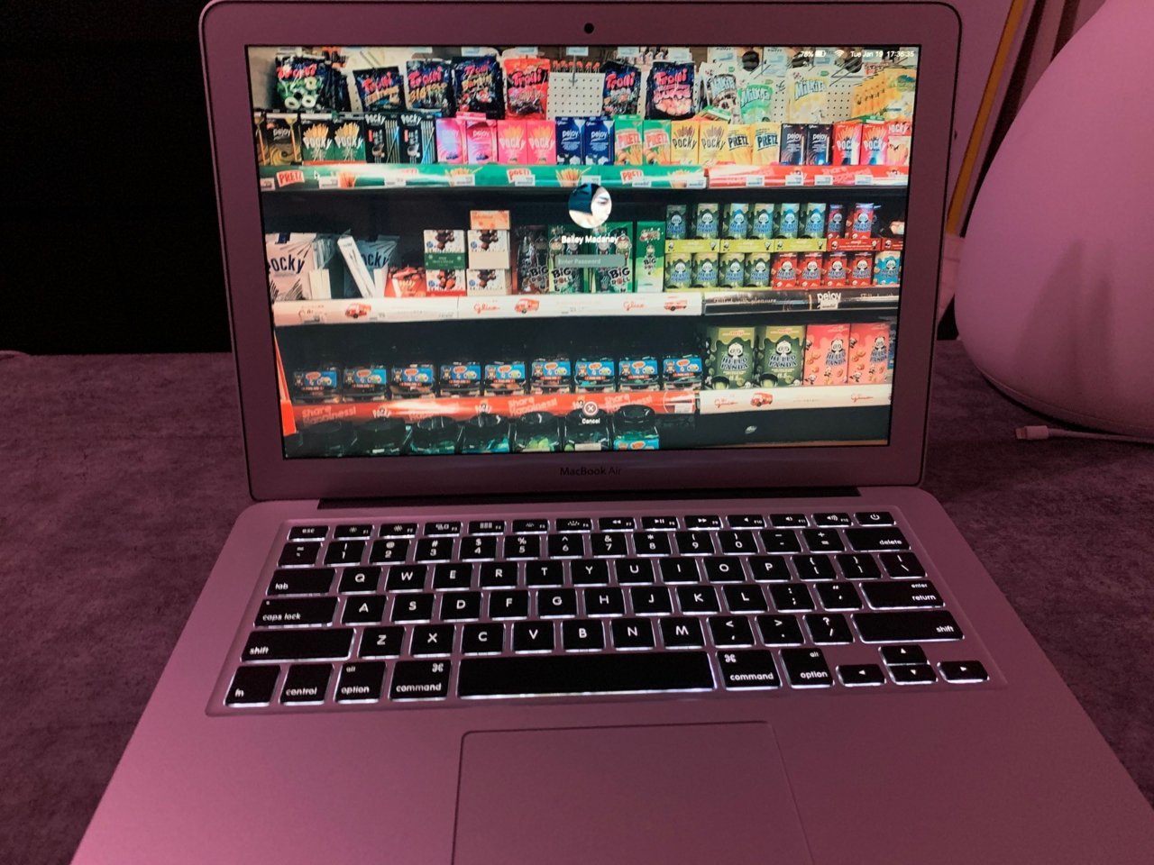 Macbook3.jpg