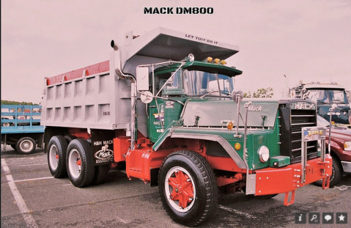 Mack-DM-800-dump.jpg