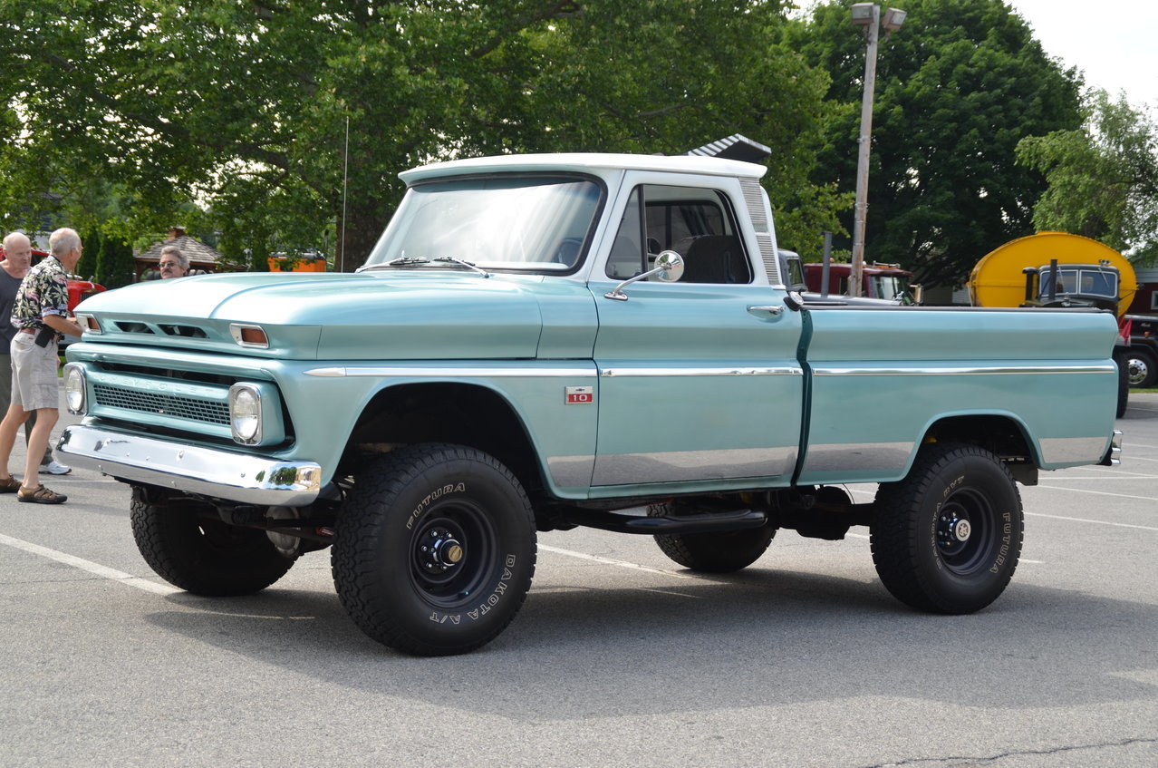 MacungieATCAshow2015 488.jpg