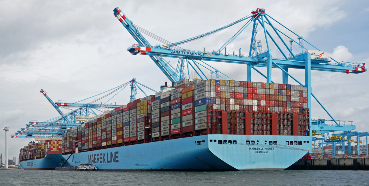 MAERSK_MC_KINNEY_MÖLLER_&_MARSEILLE_MAERSK_(48694054418).jpg