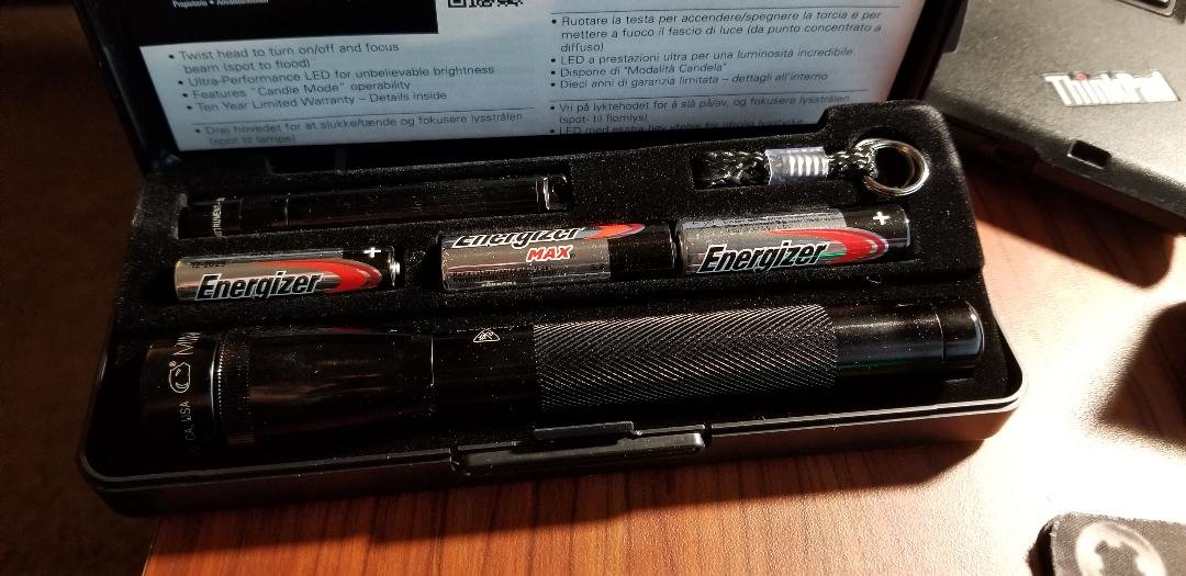 mag light 2.jpg