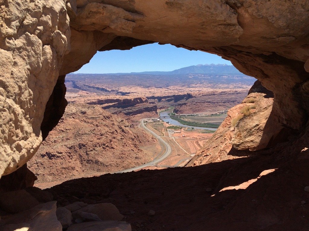 Mag7_arch_19fc87a218d303a7d27091e7ab64db6fb96b4420.jpg