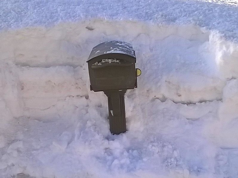 mailboxsnow2.jpg