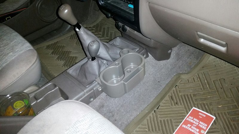 manual cupholder 6.jpg