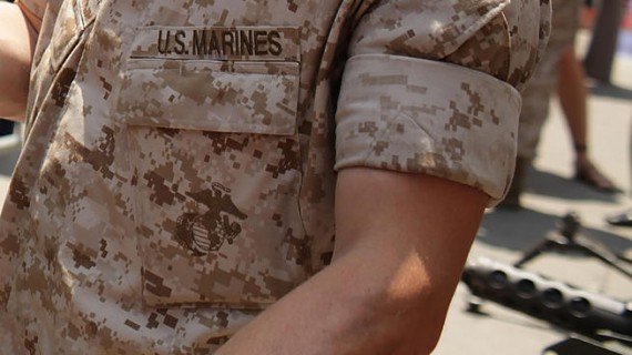 marines-roll-sleeves-570x320.jpg