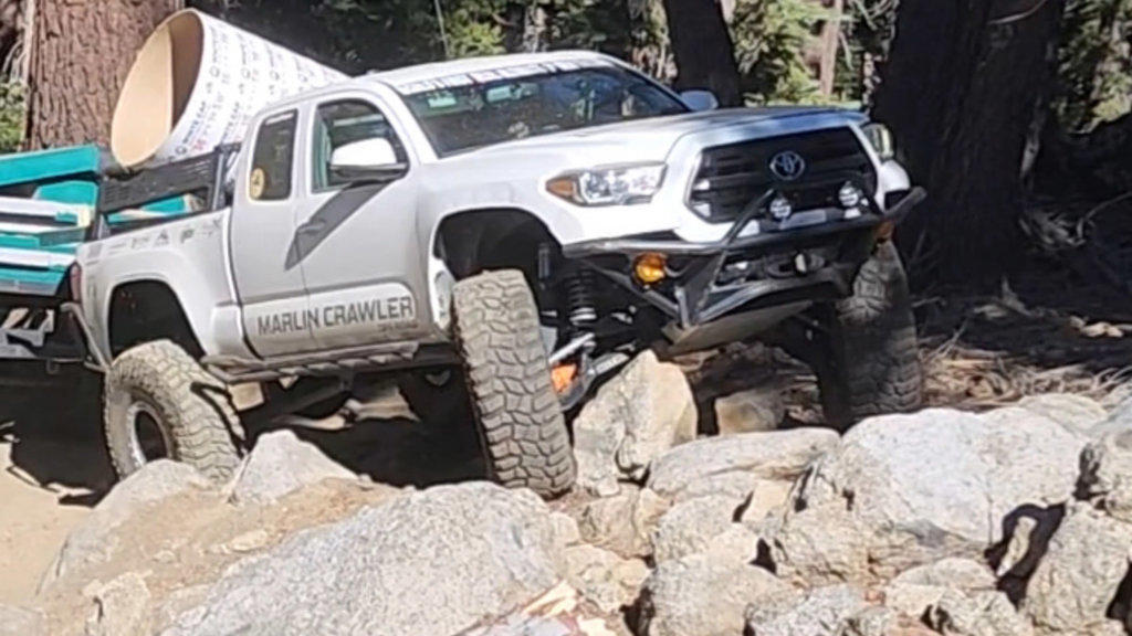 marlin-crawler-hd-frame-brace-kit-angled-deflection01.jpg
