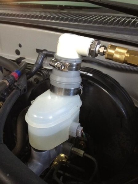Master Cylinder 15 PSI.jpg