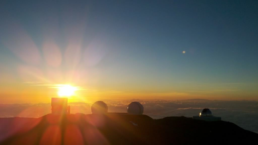 Maunakeasunset_d5c9b7f71a35335a995bd7da5317d5c29c3e7925.jpg