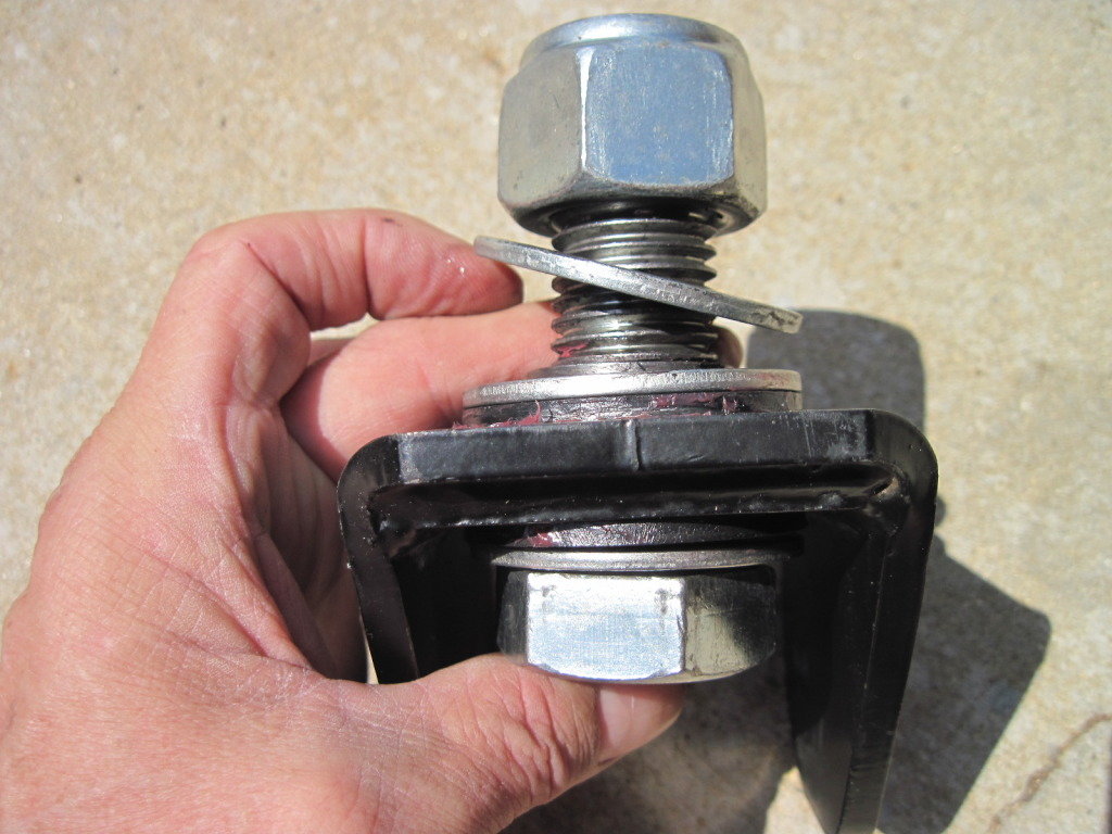 MaxCouplerassemblycloseup2_dff11582919ca6ebb840e5e6f7b18da079a447b6.jpg