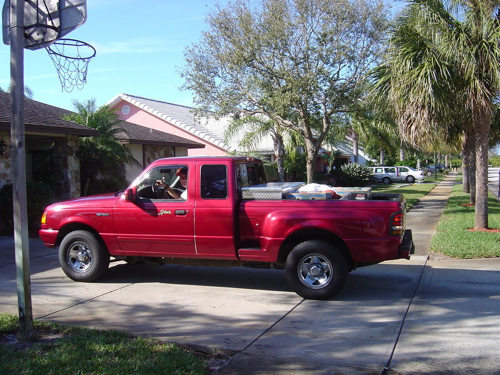 Me%20Leaving%20-%205_c637a23236a66d86840632c7d53882f3fd554ccd.jpg