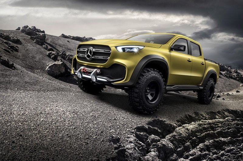 mercedes-benz-x-class-pickup-truck-1-960x639.jpg