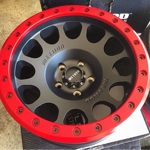Method 105 Beadlocks Red.jpg